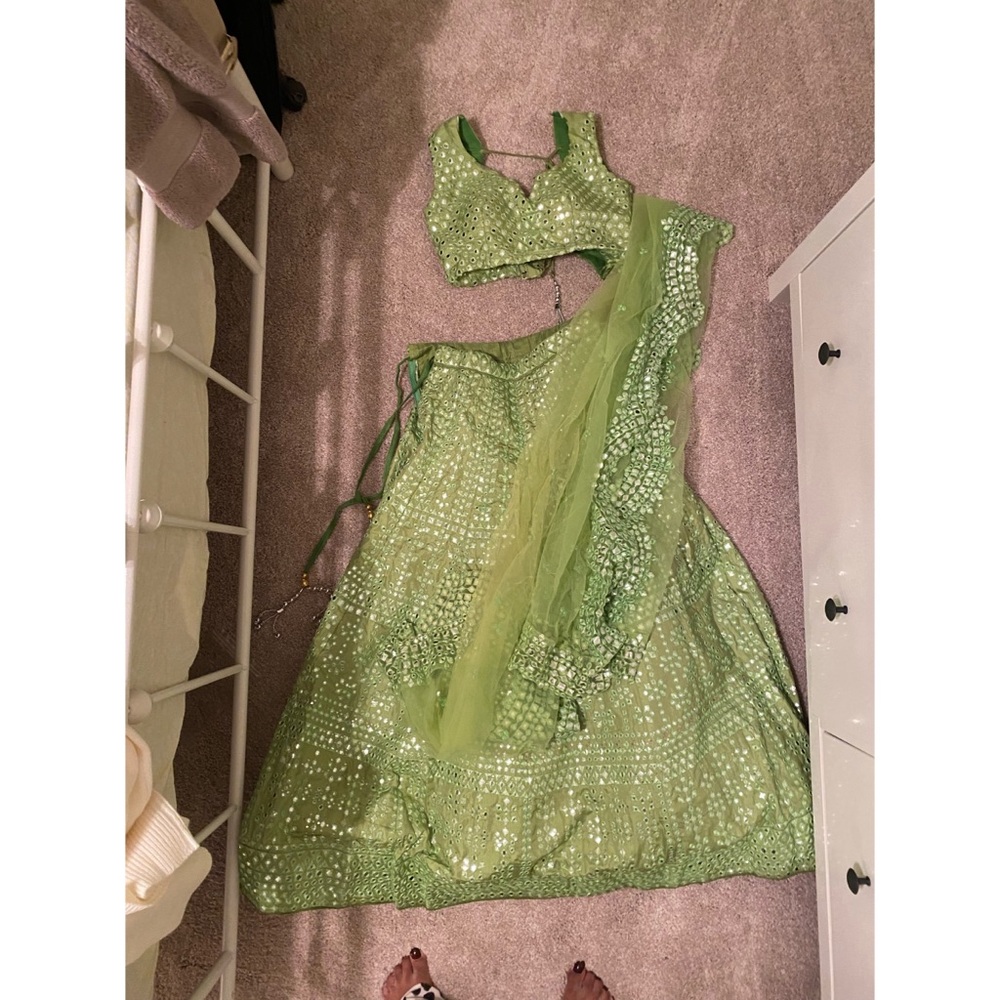 Indian Pakistani Bollywood mirror work lime green lehenga!